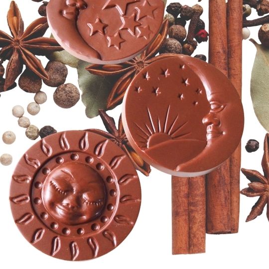 10月13日までのご注文で7周年記念チョコプレゼント！