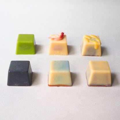 Raw Chocolate Gift (6 Pieces) — <em data-start="32" data-end="51">Harmony Above All</em><br data-start="51" data-end="54" data-is-only-node="">Circulate, Open, and Align: Yin-Yang Five Elements Chocolates<br data-start="115" data-end="118">Includes Gift B