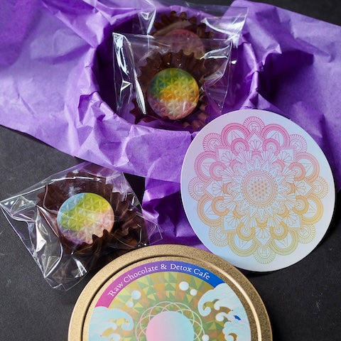 "Ananda Blossom" is a chocolate gift that brings harmony to life and the universe.