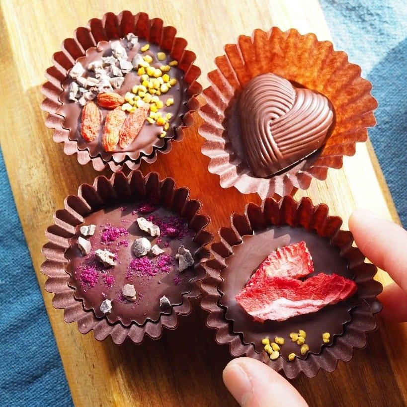 ローチョコレートの材料にフェアトレードなオーガニックカカオのカカオマスやカカオニブを販売