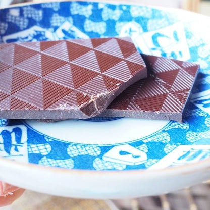 オーガニック素材を中心に使用しています。ヴィーガンだから乳製品不使用・卵不使用、もちろん小麦粉不使用・白砂糖不使用。滋賀県彦根市の足軽屋敷のヴィーガンカフェハレトケトのナチュラルスイーツを全国発送するオンラインショップ。