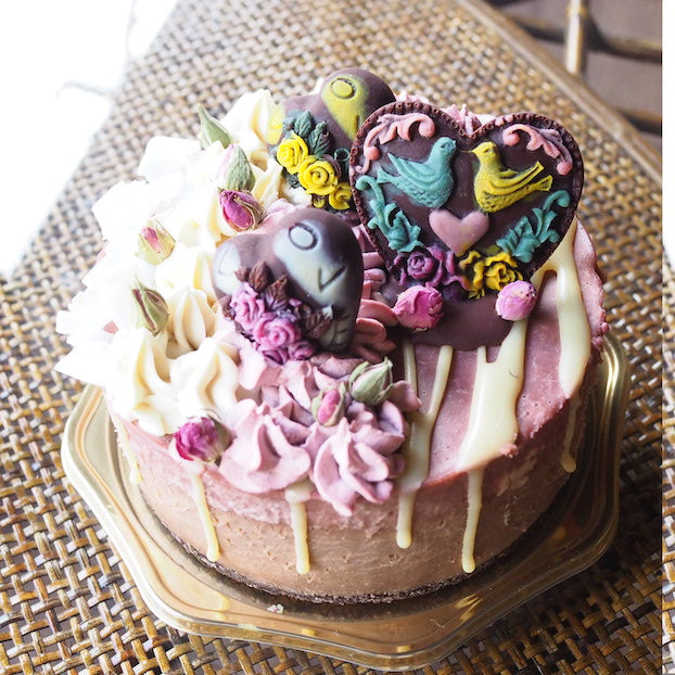 滋賀県彦根市の足軽屋敷を利用した彦根城下町に位置するヴィーガンカフェHareto-Ketoのアイスケーキのようなひんやりなめらかなビーガンケーキ