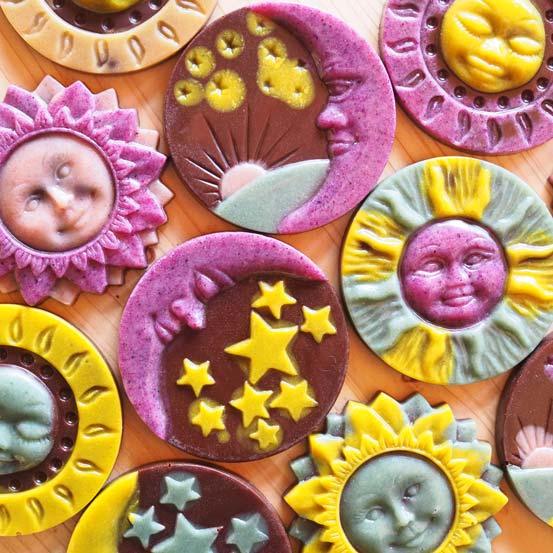 カラフルなローチョコレートが大人気！滋賀県彦根のローチョコレート・ロースイーツ専門店ハレトケトのオンラインショップ